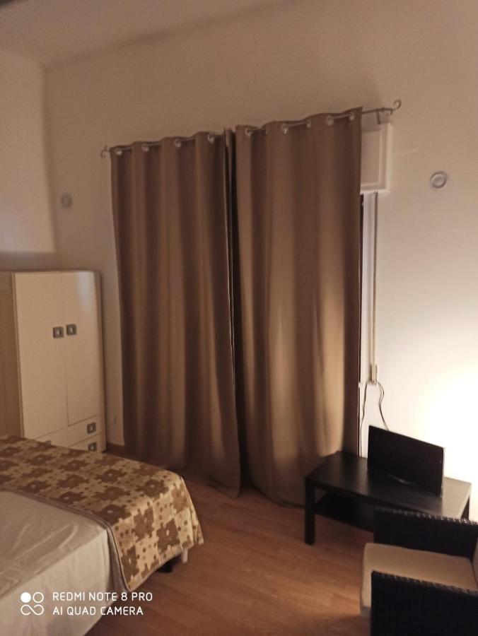 Rooms Center Wolf - Matrimoniale E Comunicanti Matera Esterno foto