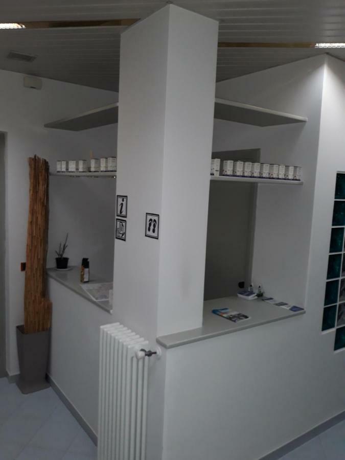 Rooms Center Wolf - Matrimoniale E Comunicanti Matera Esterno foto